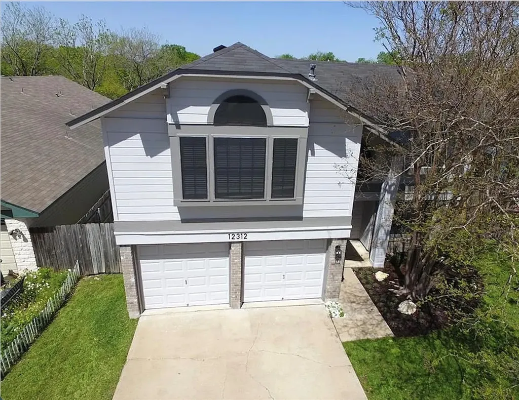 12312 Yarmont Way Austin TX 78753