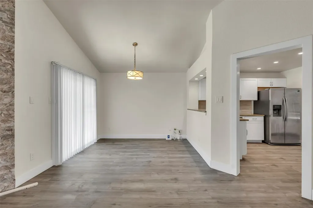 12312 Yarmont Way Austin TX 78753