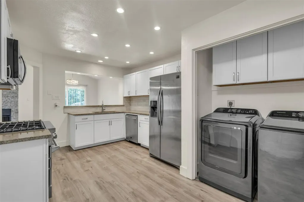 12312 Yarmont Way Austin TX 78753