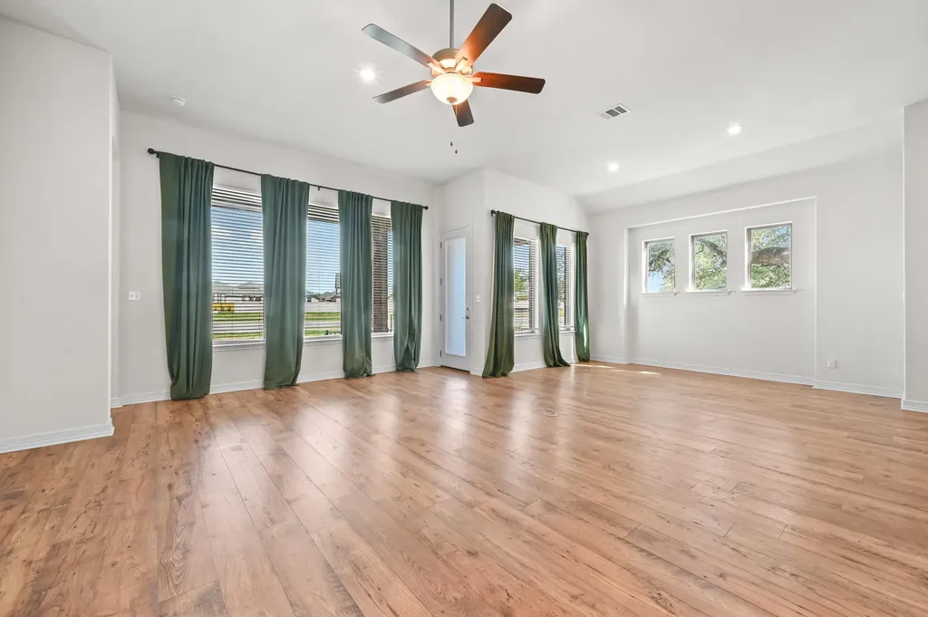 208 W Branch Road Kyle TX 78640