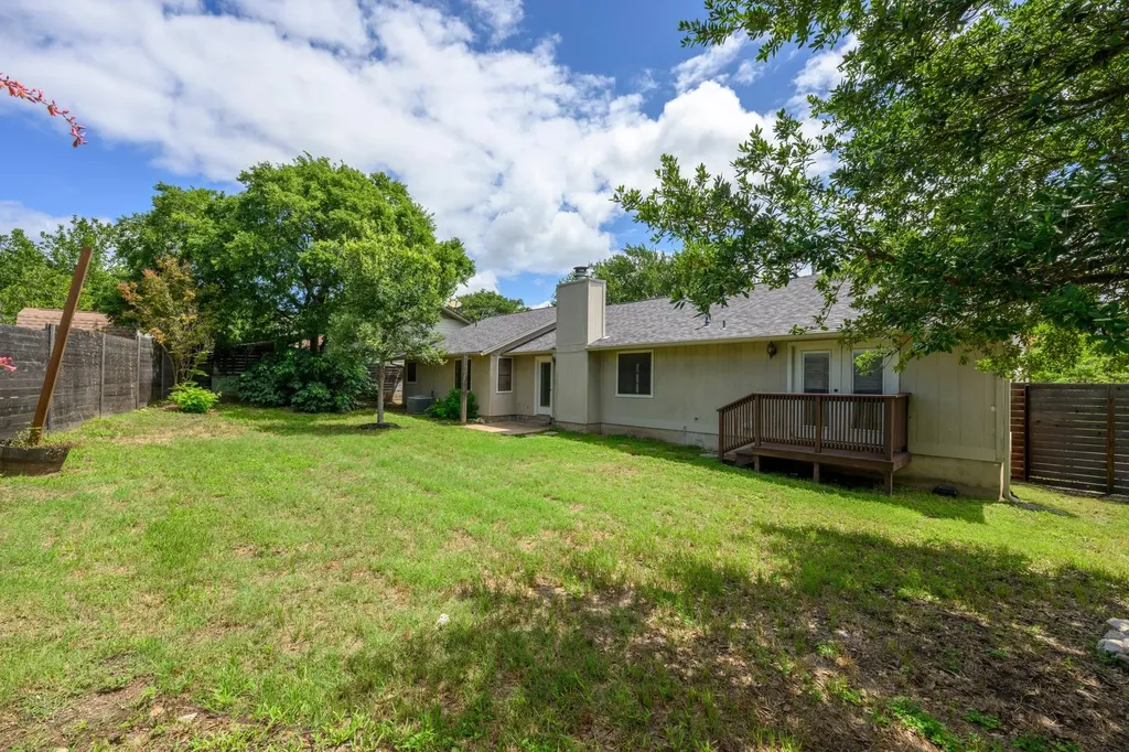 7210 Smokey Hill Road Austin TX 78736