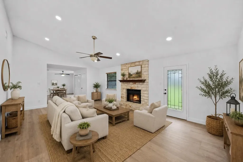 7210 Smokey Hill Road Austin TX 78736