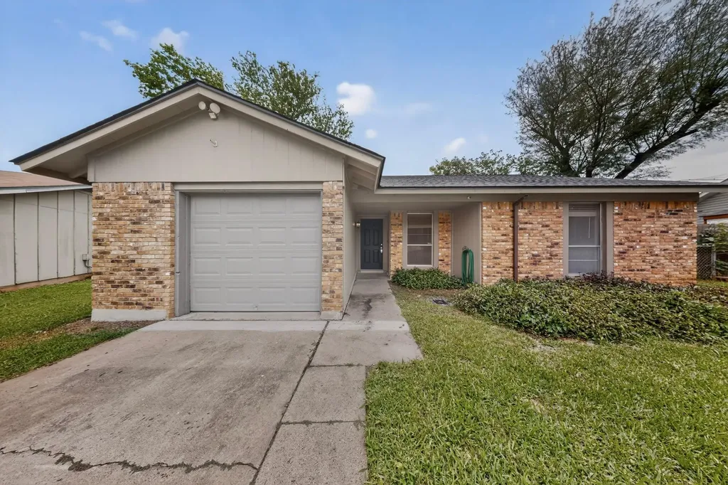 2404 Aldford Drive Austin TX 78745