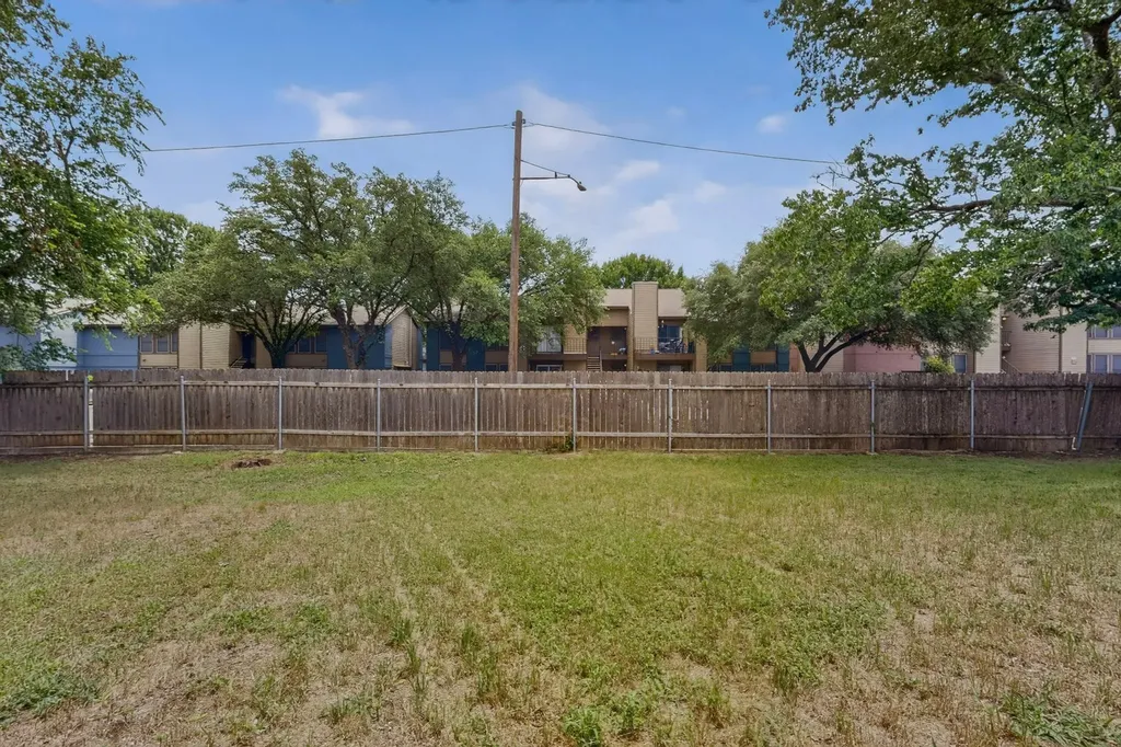2404 Aldford Drive Austin TX 78745