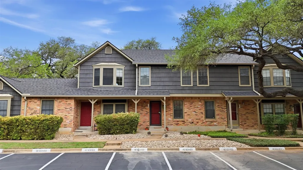 11821 Bittern Hollow Austin TX 78758