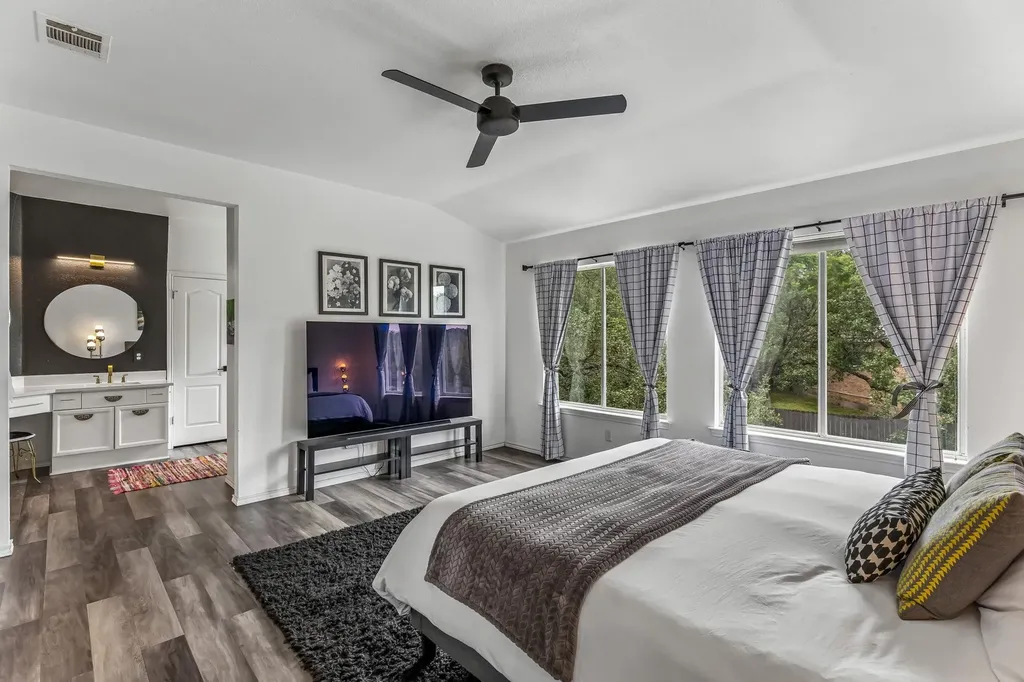 6804 Gabion Drive Austin TX 78749