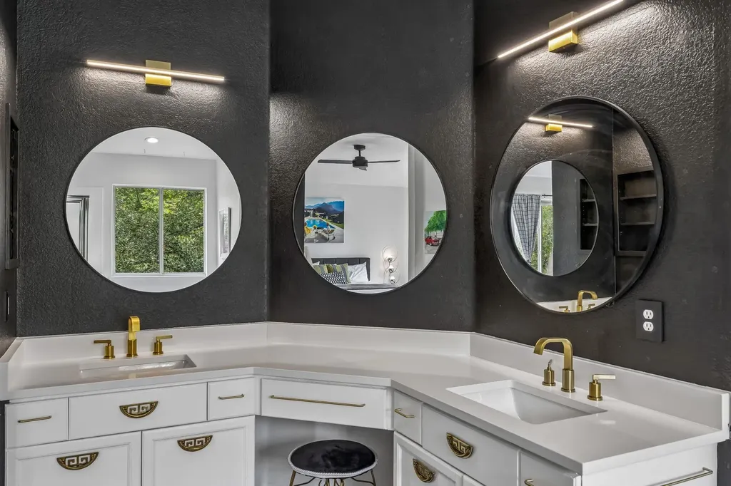 6804 Gabion Drive Austin TX 78749