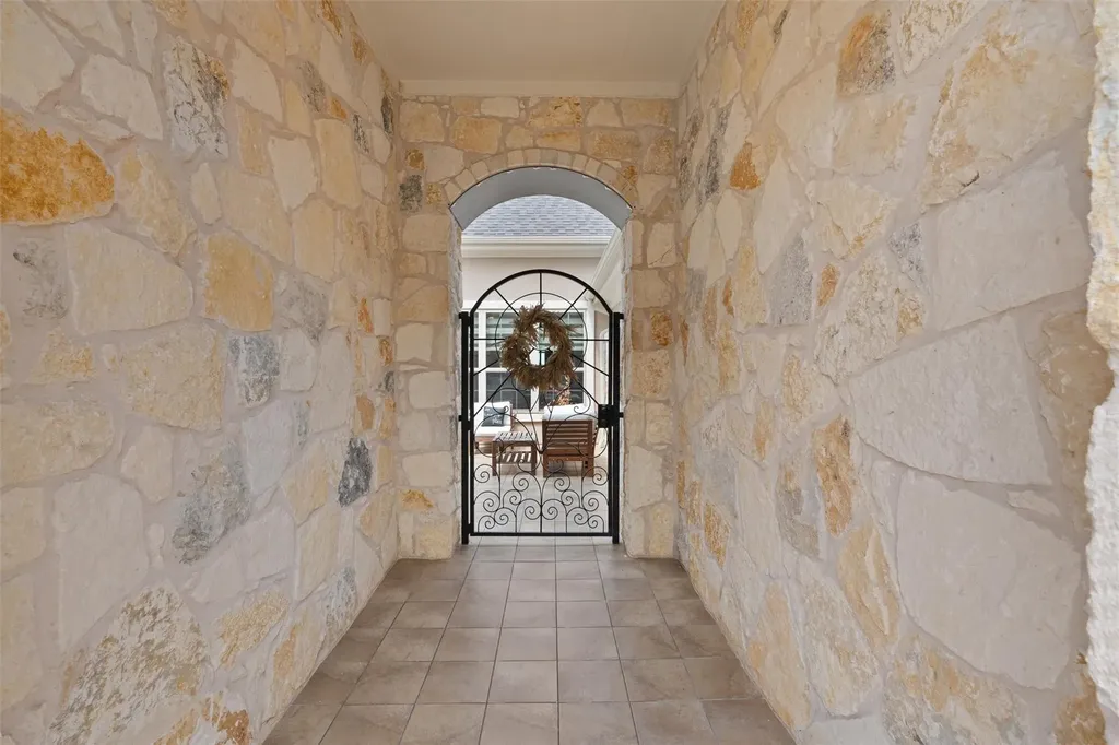 2700 War Wagon Way Leander TX 78641