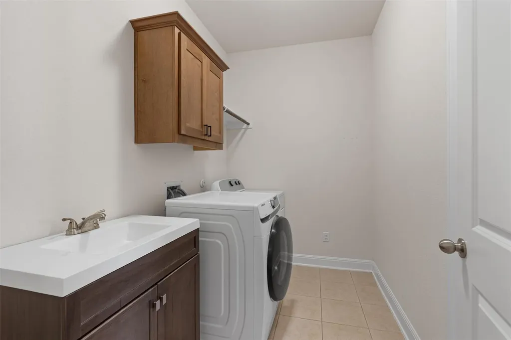 2700 War Wagon Way Leander TX 78641
