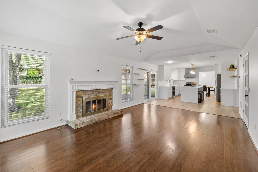 11202 Holster Court Austin TX 78748