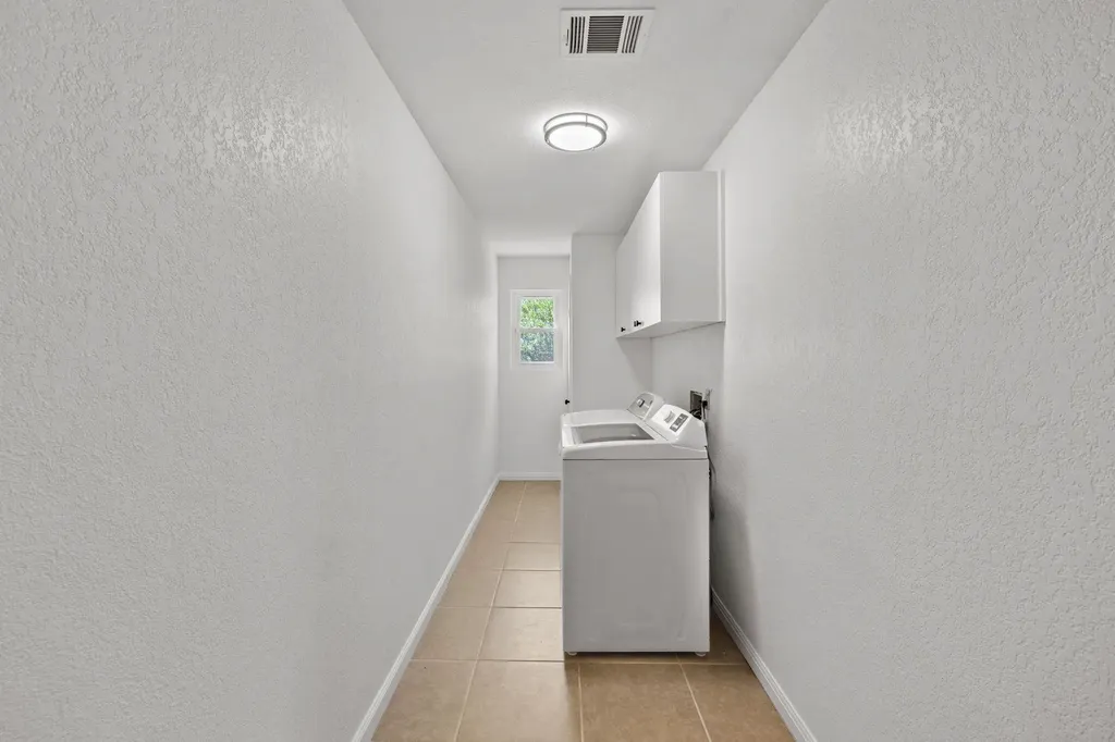 11202 Holster Court Austin TX 78748