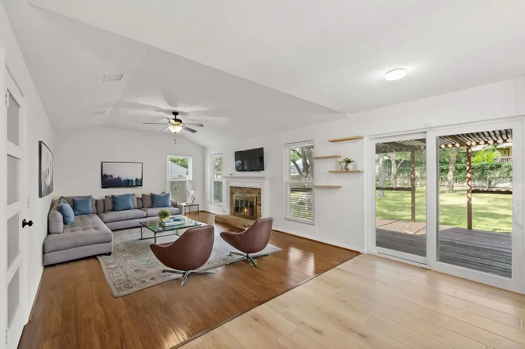 11202 Holster Court Austin TX 78748