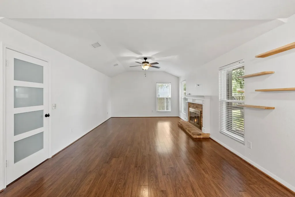 11202 Holster Court Austin TX 78748