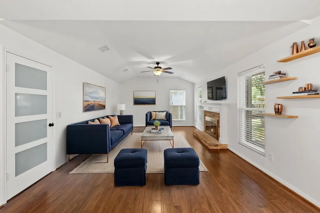 11202 Holster Court Austin TX 78748