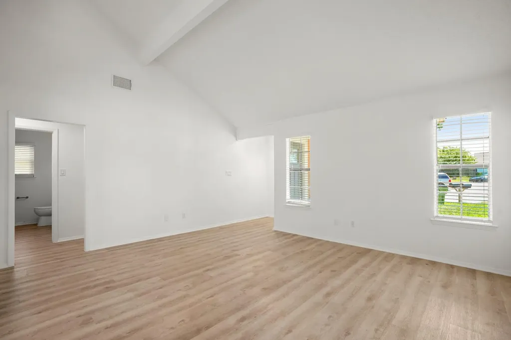 1606 Dale Cove Round Rock TX 78664