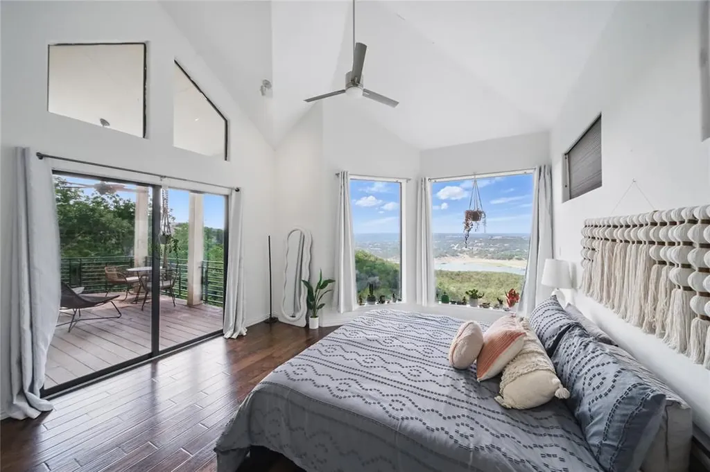 13902 Panorama Drive Austin TX 78732