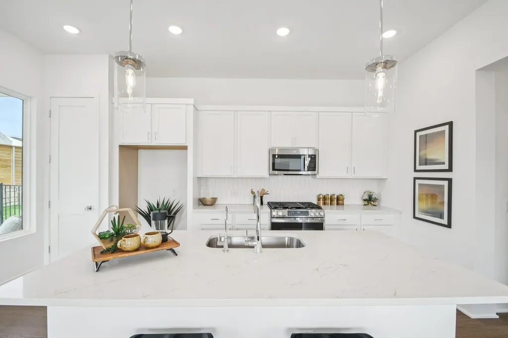 1302 Rambling Rose Road Austin TX 78745