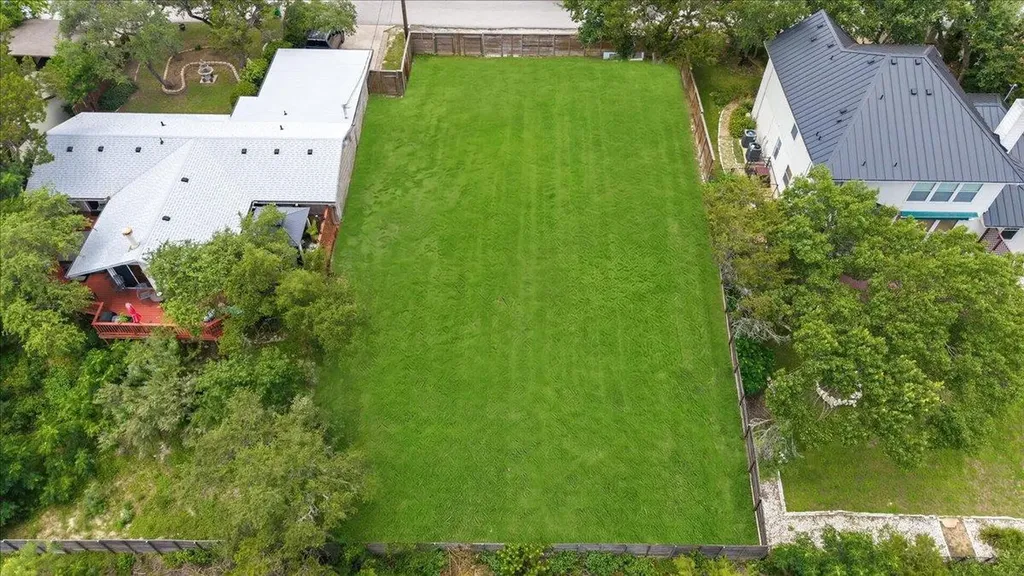 3707 Highland Drive Austin TX 78734