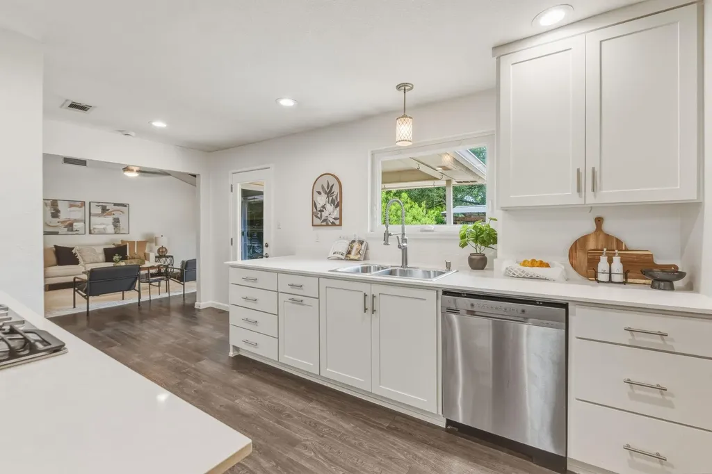 3604 Carla Drive Austin TX 78754