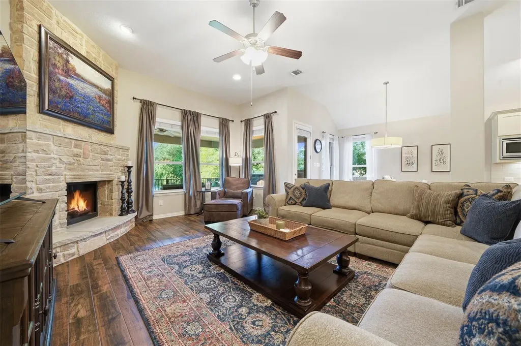 2309 Belen Drive Leander TX 78641