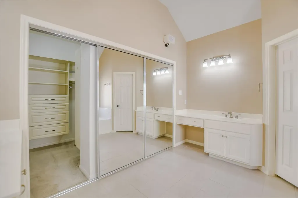 6407 Johanne Court Austin TX 78750