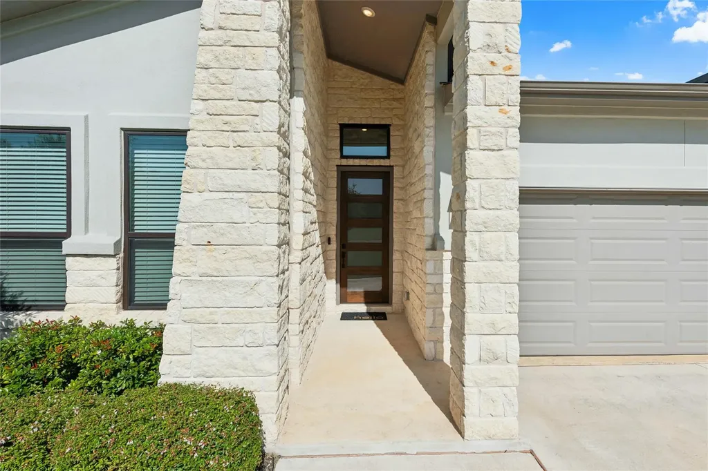 108 Hamilton Branch Liberty Hill TX 78642
