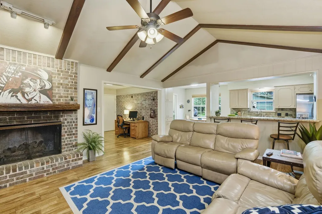 7612 Shoal Creek Boulevard Austin TX 78757