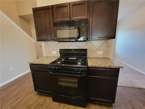 408 Luna Vista Drive Hutto TX 78634