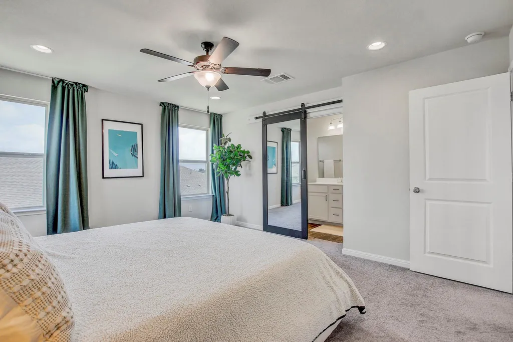 12413 Ostrich Trail Manor TX 78653