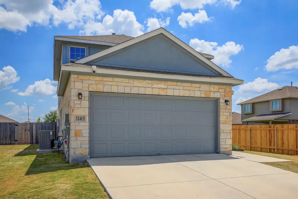 12413 Ostrich Trail Manor TX 78653