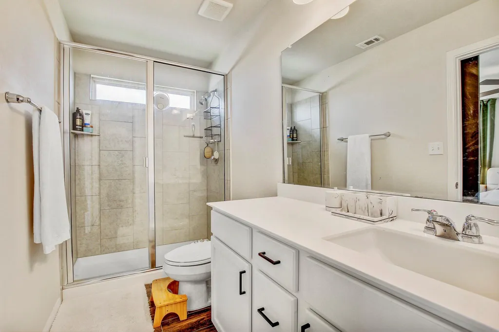 12413 Ostrich Trail Manor TX 78653