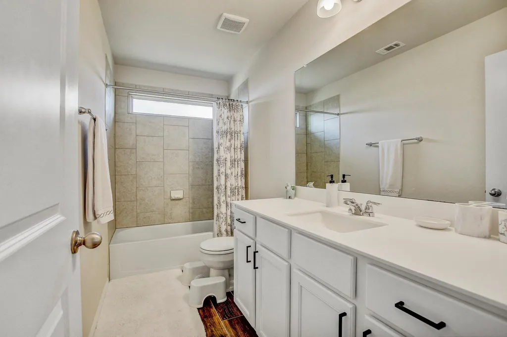 12413 Ostrich Trail Manor TX 78653