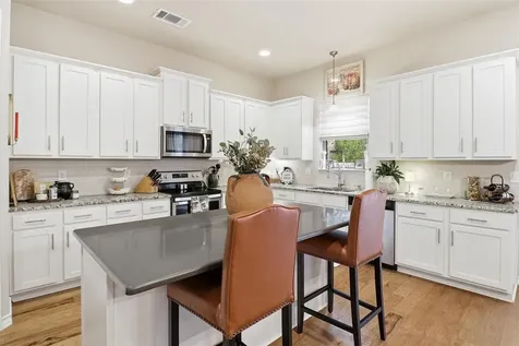 103 Kings Way Horseshoe Bay TX 78657