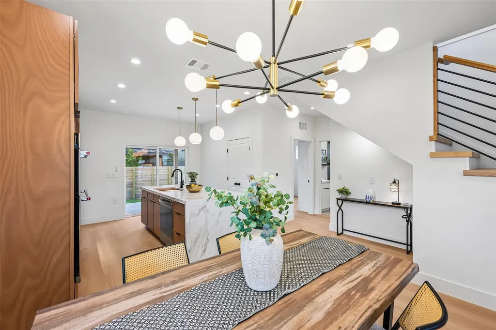 513 W Odell Street Austin TX 78752