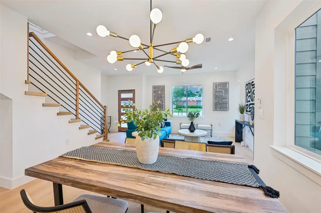 513 W Odell Street Austin TX 78752