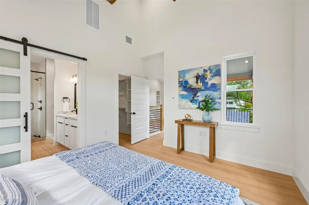 513 W Odell Street Austin TX 78752