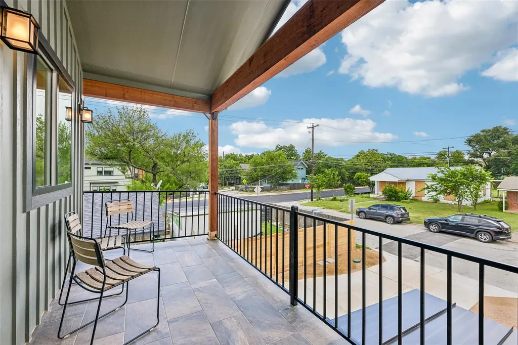 513 W Odell Street Austin TX 78752