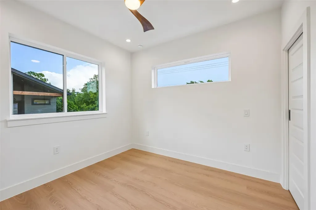 513 W Odell Street Austin TX 78752