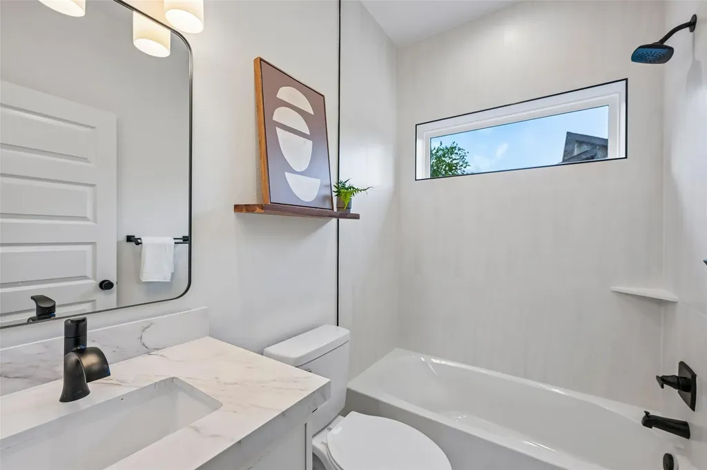 513 W Odell Street Austin TX 78752