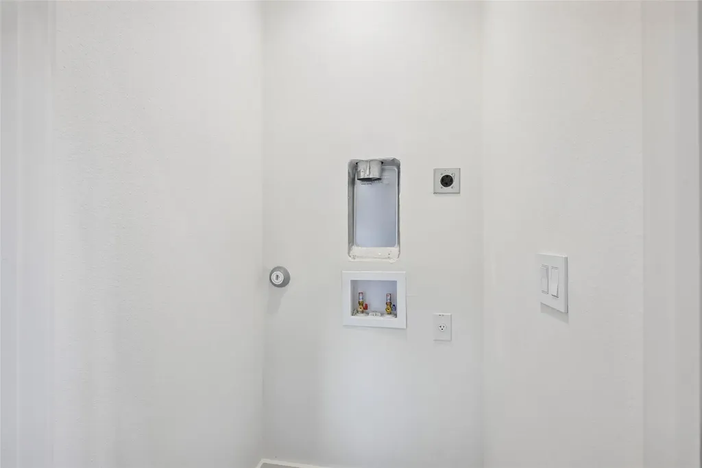513 W Odell Street Austin TX 78752
