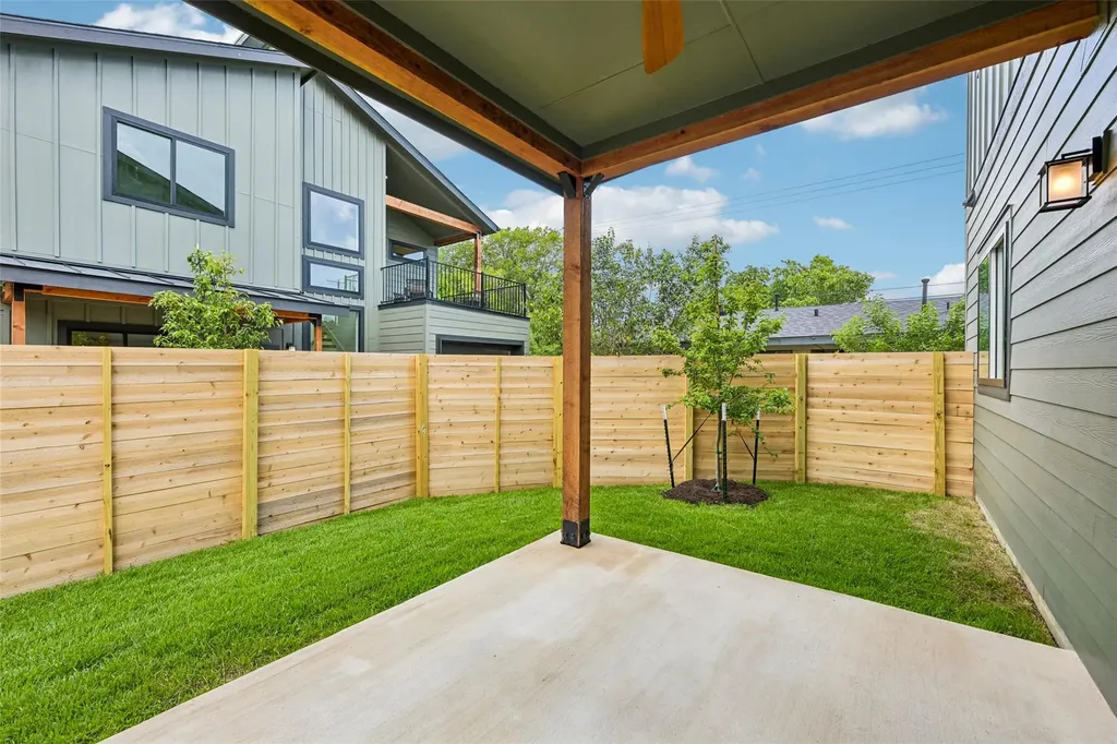 513 W Odell Street Austin TX 78752