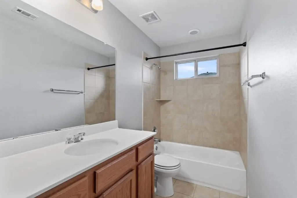 467 Twisted Oaks Lane Buda TX 78610