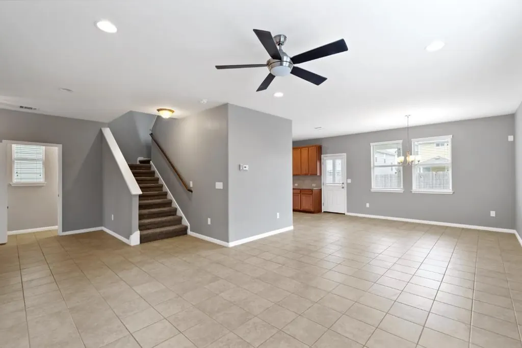 467 Twisted Oaks Lane Buda TX 78610