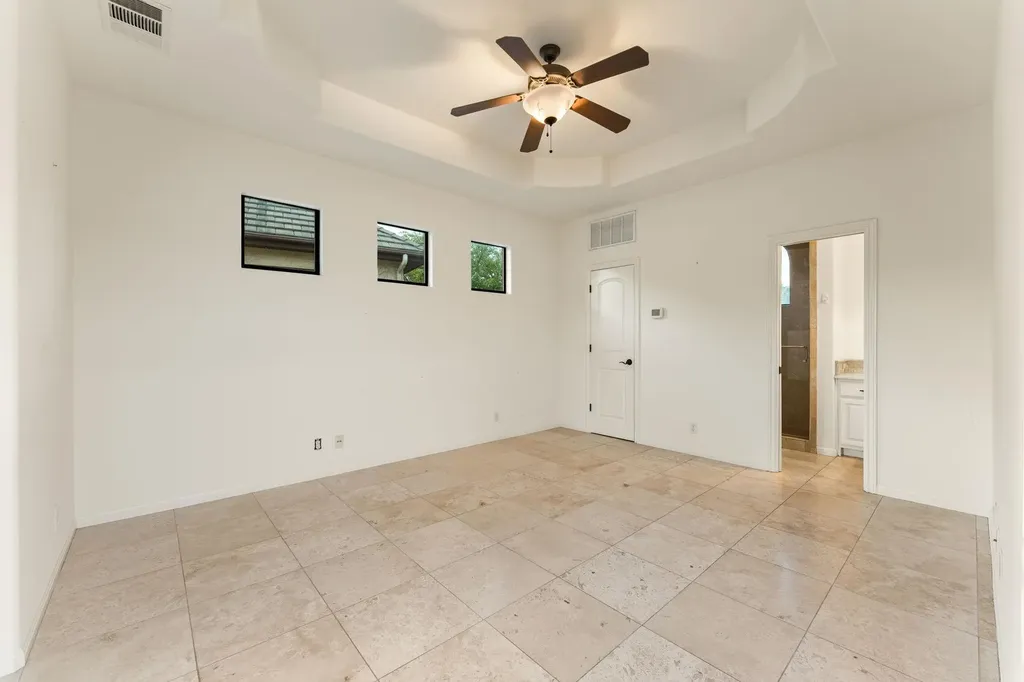 2121 Sea Eagle View Austin TX 78738