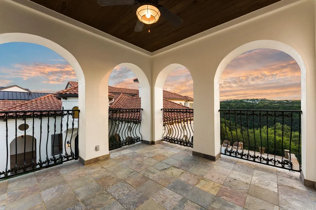 2121 Sea Eagle View Austin TX 78738