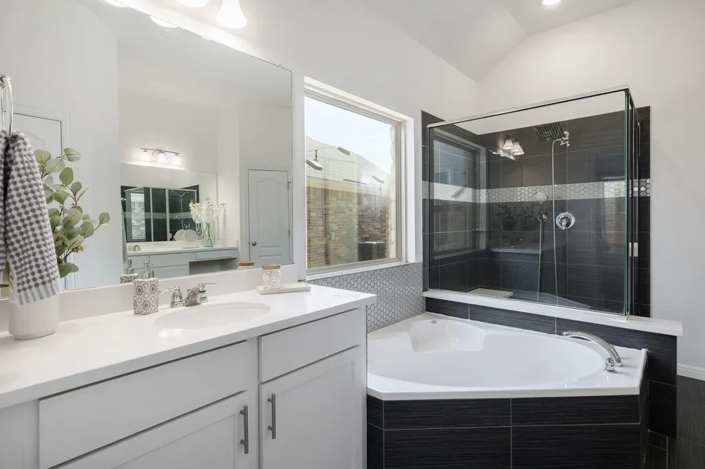 2328 Clear Pond View Leander TX 78641