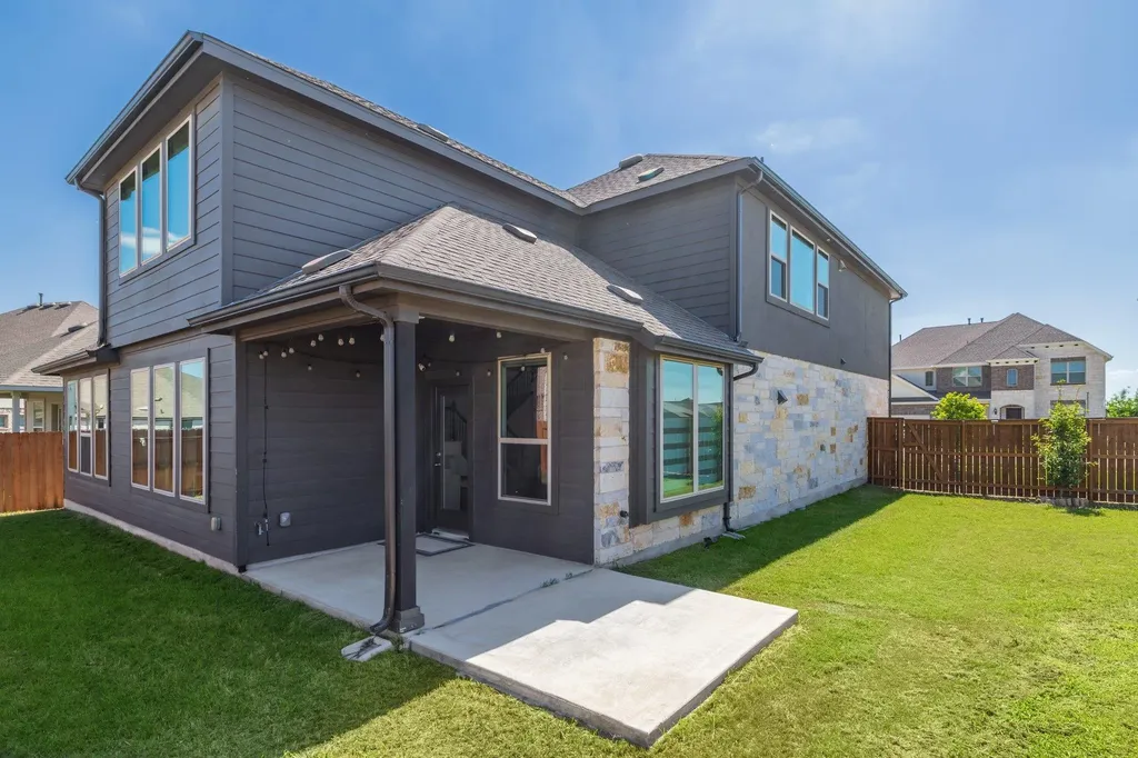 2328 Clear Pond View Leander TX 78641