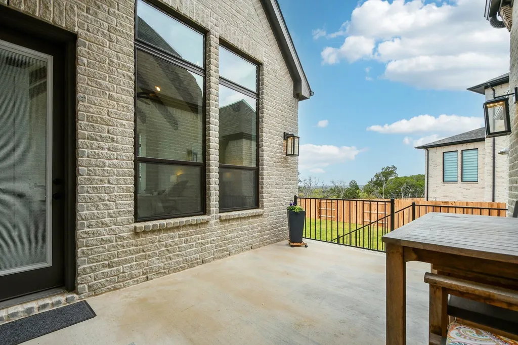 1652 Hosanna Grande Way Leander TX 78641