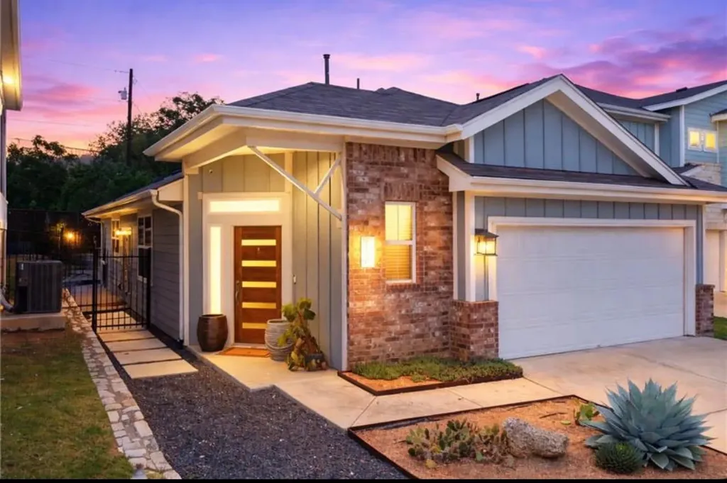 2100 Hermia Street Austin TX 78741