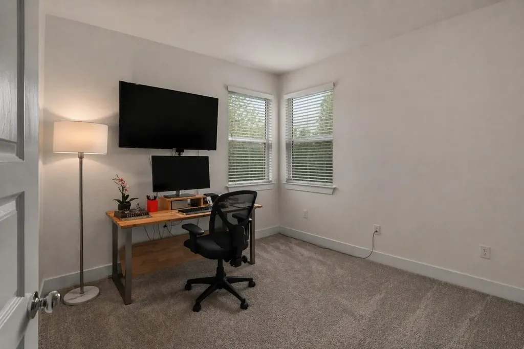2100 Hermia Street Austin TX 78741